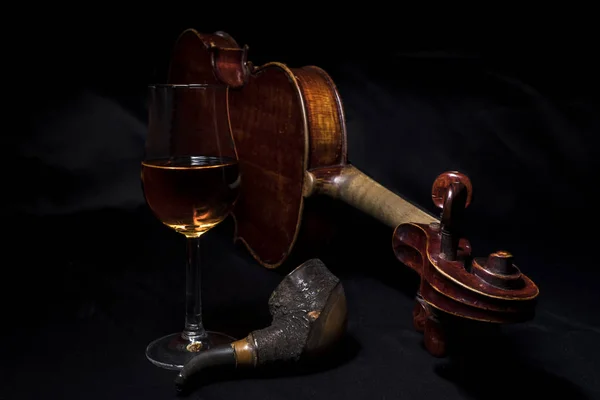 Violon et whisky nature morte — Photo