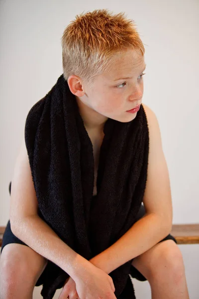 Boy waiting in the gym — Stock Photo, Image