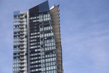 Mavi gökdelen gökyüzü iş başarı