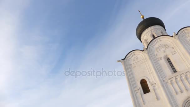 Fürbitte auf nerl kirche russland — Stockvideo