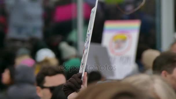 Political protest womens march — Stock Video