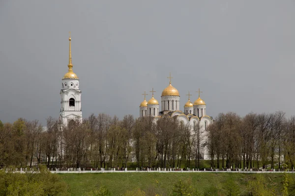 Cattedrale dell'Ascensione 12 secolo punto di riferimento Vladimir — Foto Stock