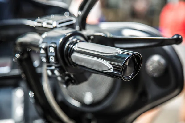 Güzel krom Bisiklet kolu portre