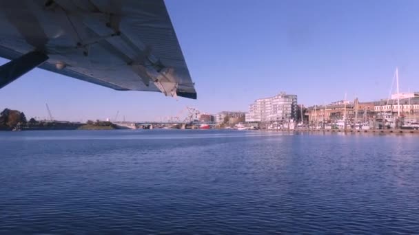 Water vliegtuig opstijgen Victoriahaven Bc Canada — Stockvideo