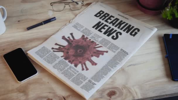 Пресса распространяет информацию на первой странице газеты изображение коронного вируса — стоковое видео