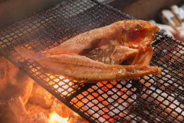 Japon balığından yapılan lezzetli yiyecekler.