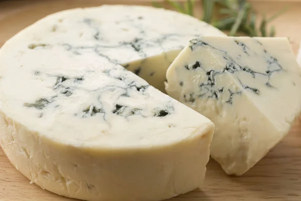 Ассорти Вкусный Голубой Сыр — стоковое фото