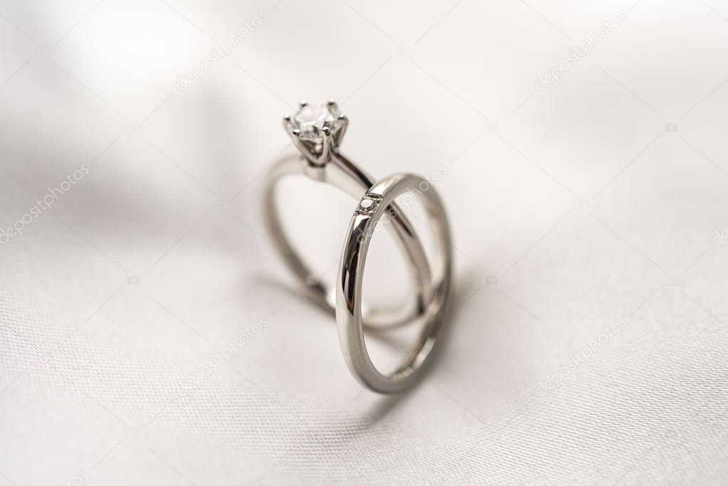 Beautiful brilliant diamond wedding ring