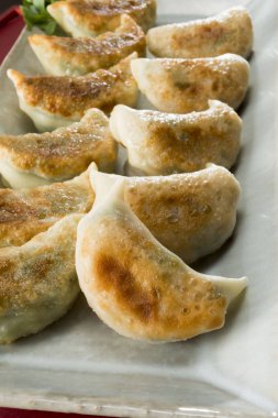 Tabak taze pişmiş köfte