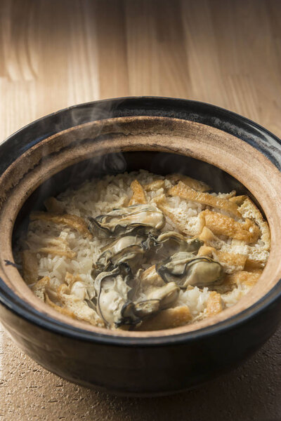 Fresh oysters cooked rice
