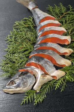 Taze ve lezzetli somon fileto