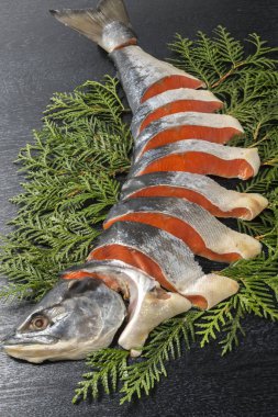 Taze ve lezzetli somon fileto