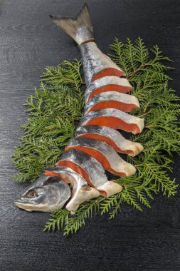 Taze ve lezzetli somon fileto