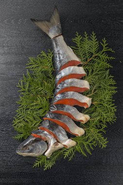 Taze ve lezzetli somon fileto