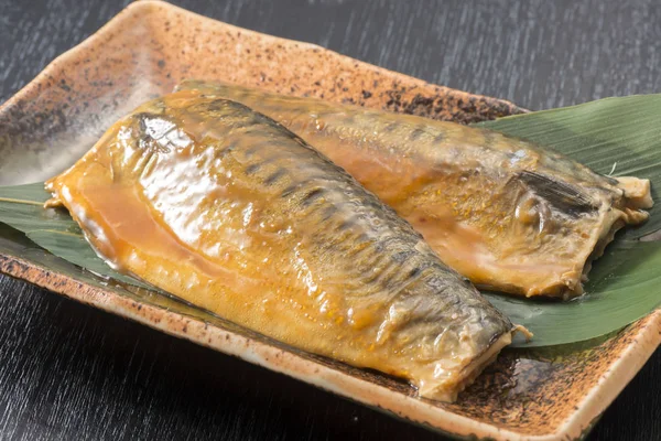 Lezzetli balık yemek, Japonya