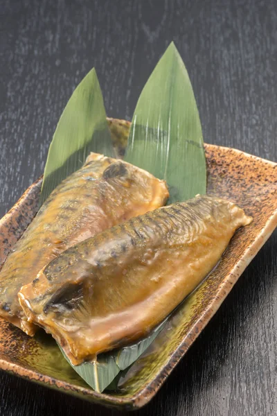 Lezzetli balık yemek, Japonya