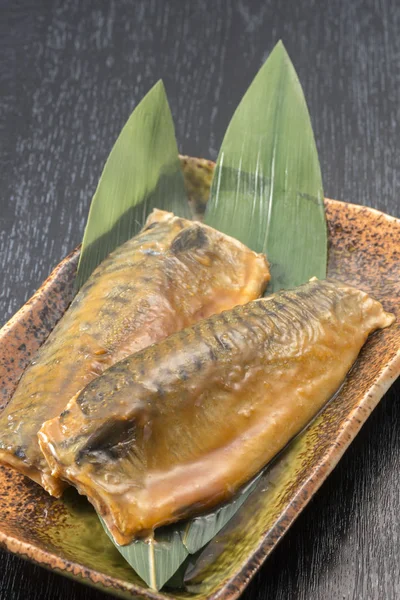 Lezzetli balık yemek, Japonya