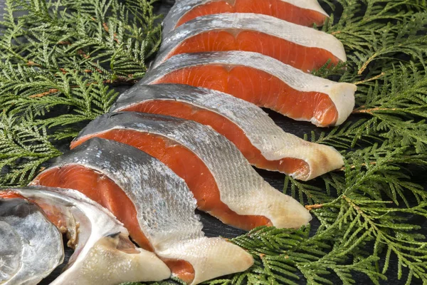 Taze ve lezzetli somon fileto