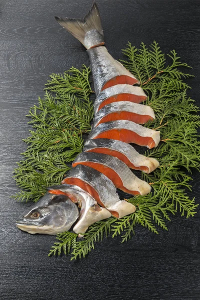 Taze ve lezzetli somon fileto