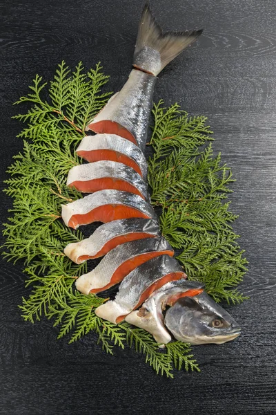 Taze ve lezzetli somon fileto