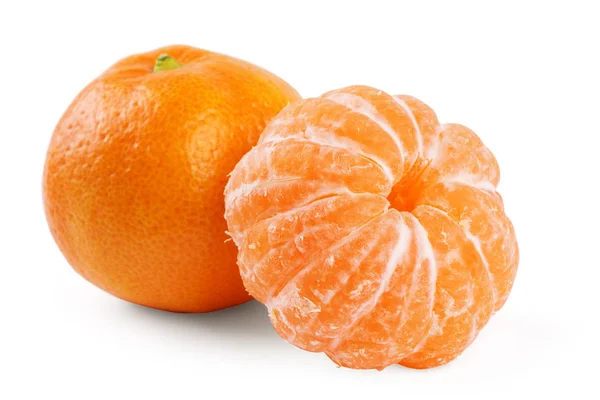 Tangerine of mandarin fruit geïsoleerd op witte achtergrond knipsel — Stockfoto