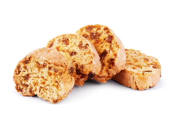 Beyaz arka planda izole - yulaf ezmesi kuru üzüm kurabiyeleri