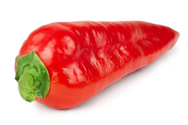 Красный перец изолирован на белом фоне — стоковое фото