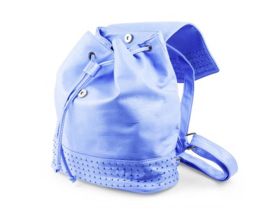 Beyaz arka plan üzerine açık cep mavi sırt çantası