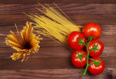 Klasik lazanya bolognese sos ile. Düz yatıyordu. Üstten Görünüm