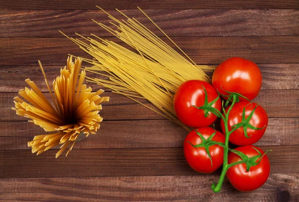 Klasik lazanya bolognese sos ile. Düz yatıyordu. Üstten Görünüm