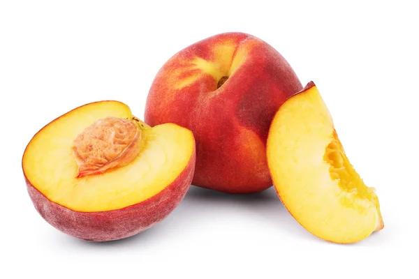 Nectarine fruit geïsoleerd op de witte achtergrond. — Stockfoto