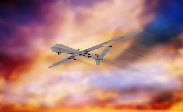 Drone con cámara digital volando en un cielo azul: renderizado 3D —  Fotos de Stock