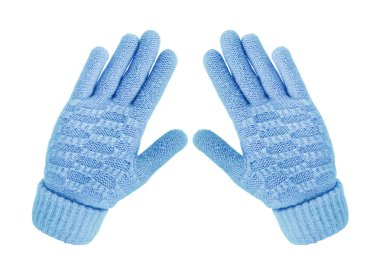 birisi bir çift mavi cerrahi eldiven giyiyor