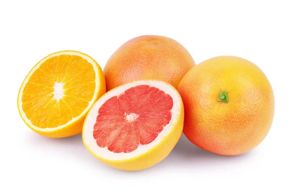 Narancs grapefruit closeup elszigetelt fehér háttér — Stock Fotó