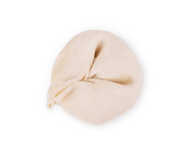 Yuvarlak bir gemide çiğ köfte. Rus Ulusal Gıda. Prosedürü