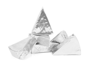 WHI üzerinde izole Nol etikel boş üçgen işlenmiş peynir