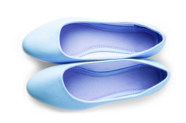  Beyaz arka planda kadın ayakkabıları