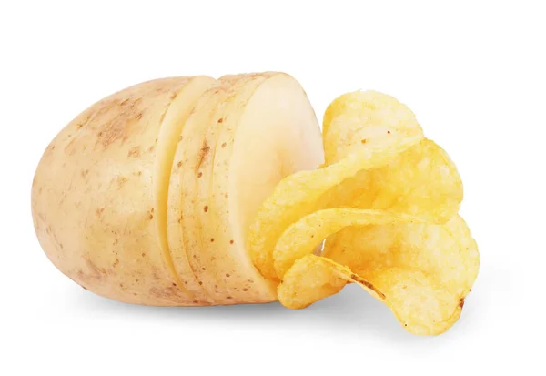 Aardappelschijfje in chips geïsoleerd op witte achtergrond — Stockfoto