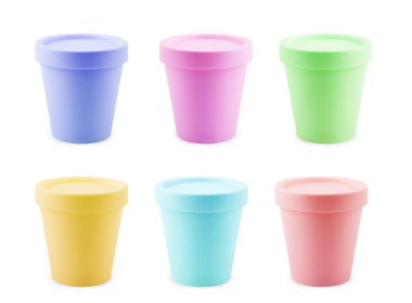 Tatlı, yoğurt, dondurma, ekşi salam ya da atıştırmalık için plastik kap.