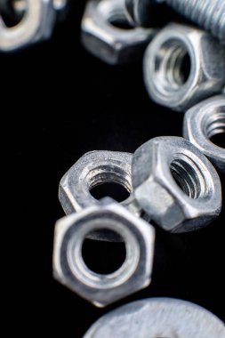 Metal civata arka plan. Makro. Çalışma araçları. Öğeleri sabitleme.