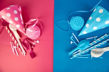 Parti mavi kağıt şapka.