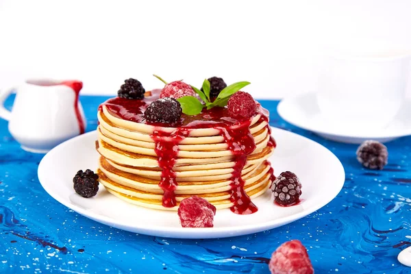 Pancake for breakfast — Stock Photo, Image