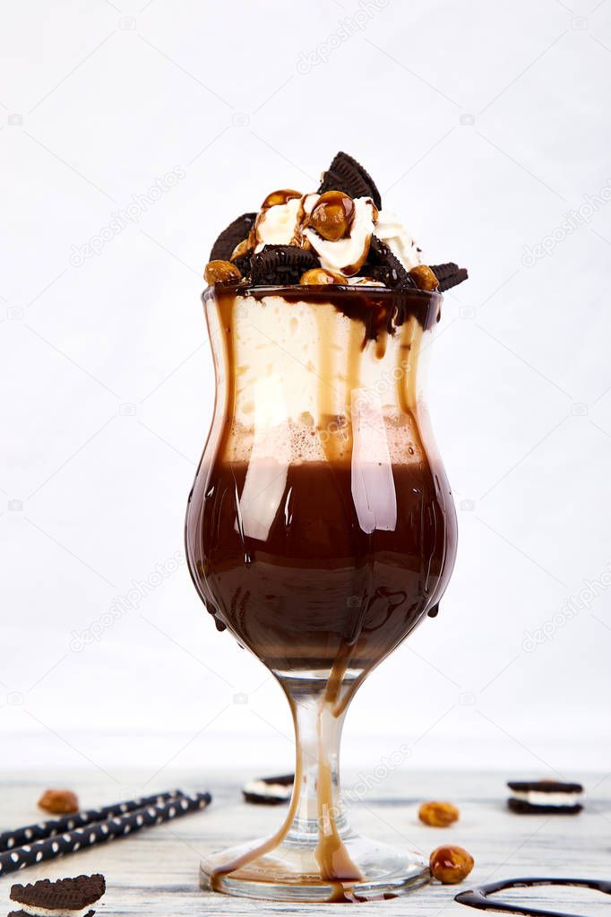 Extreme milkshake with chocolate
