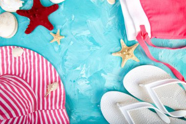 Kadının şeyler aksesuarlar yaz sezonu kümesi. 