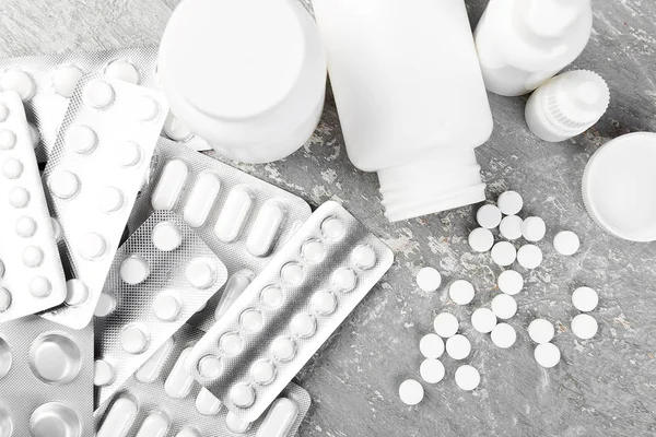 Hapları. Vakumlu Ambalaj tıp hap. Tabletler ve şişe.