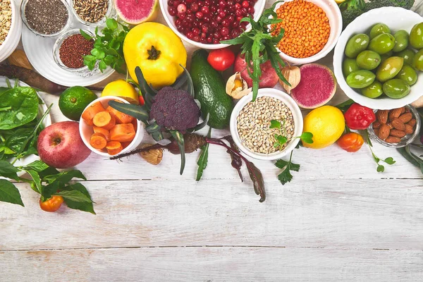 Conjunto Alimentos Orgânicos Dieta Saudável Superalimentos Feijão Legumes Nozes Sementes — Fotografia de Stock