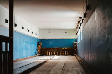 Antika Bowling şeridi ya da Skittle sokağı
