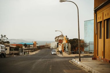 Luderitz, Namibya elmas madenciliğiyle ünlü bir turistik kasaba.