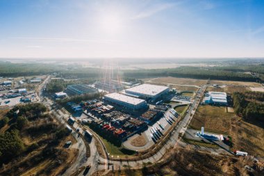 Berlin Brandenburg, Gruenheide sanayi bölgesinin insansız hava aracı fotoğrafı