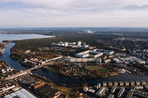 Tiro drone aéreo wideangle de Berlim Treptow-Kopenick — Fotografia de Stock